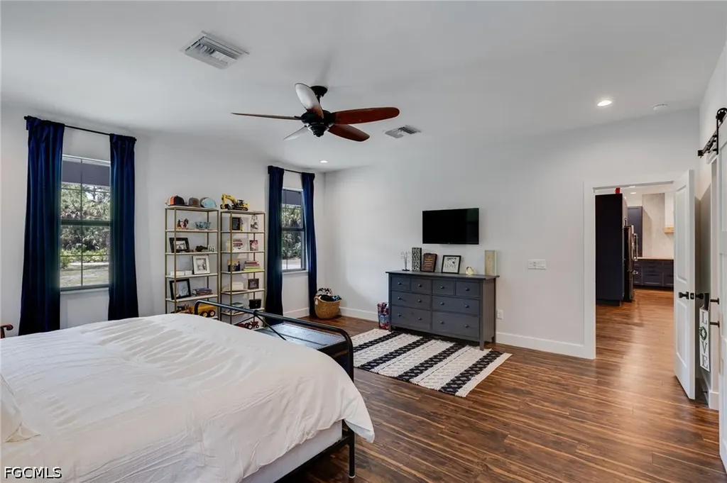 11130 Long Road Fort Myers FL 33905