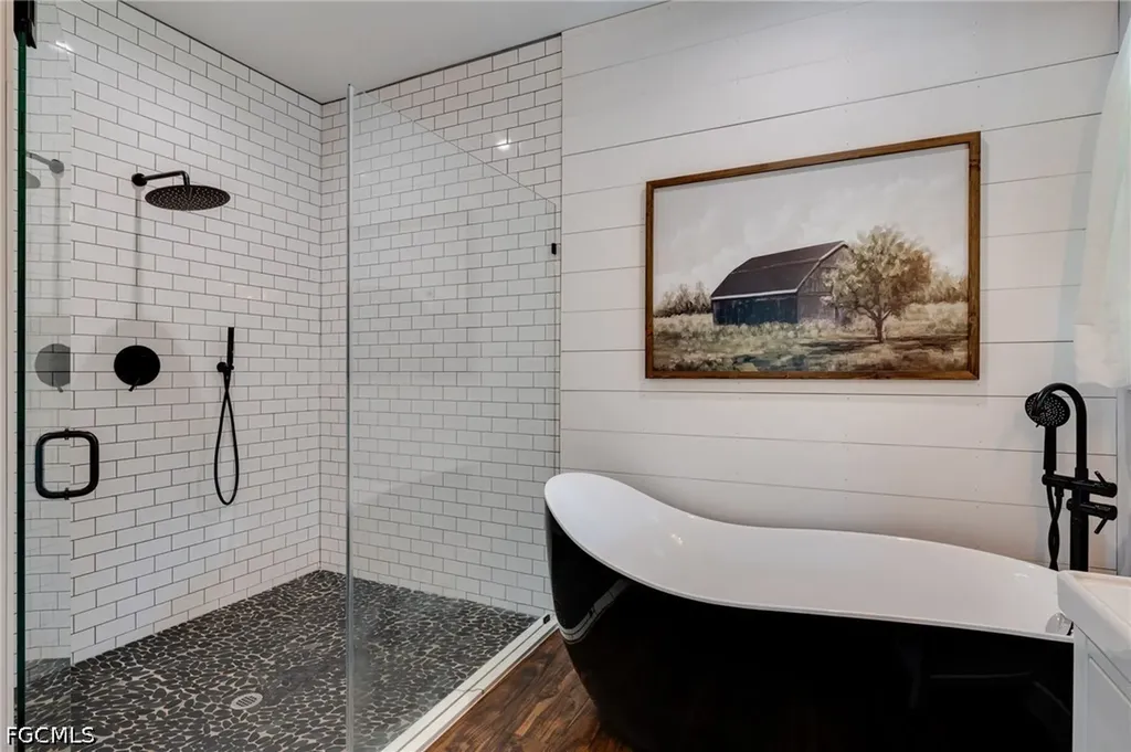 11130 Long Road Fort Myers FL 33905