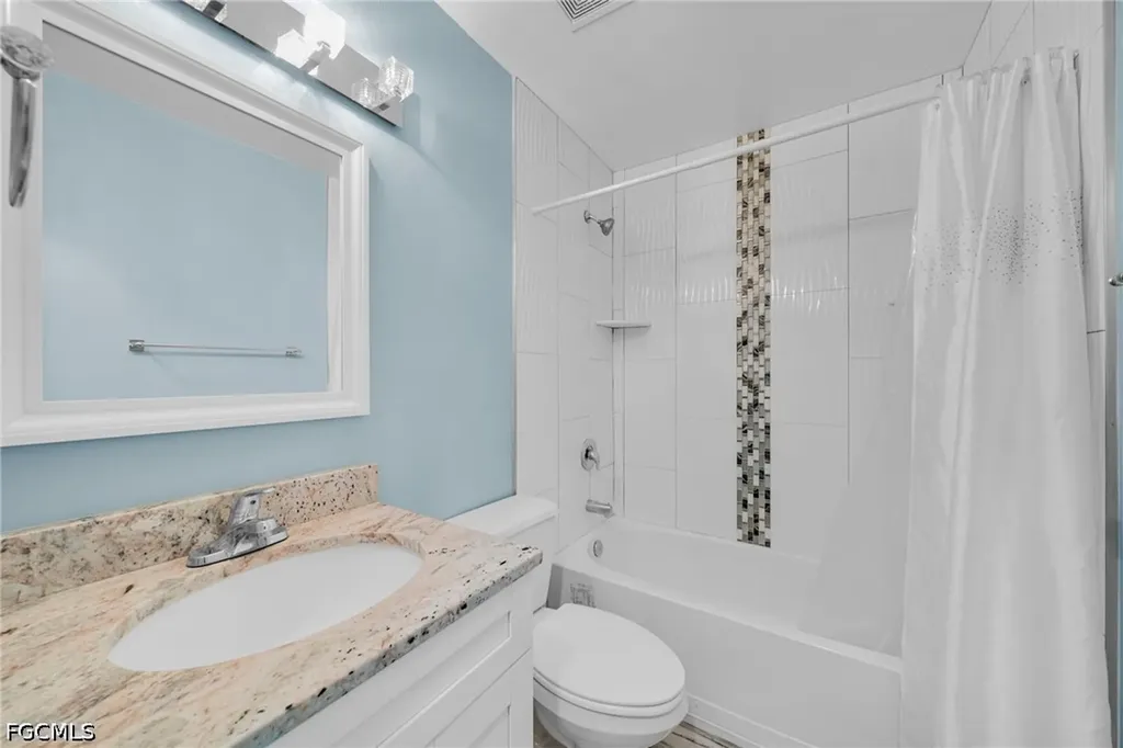 15 Willow Street Lehigh Acres FL 33936