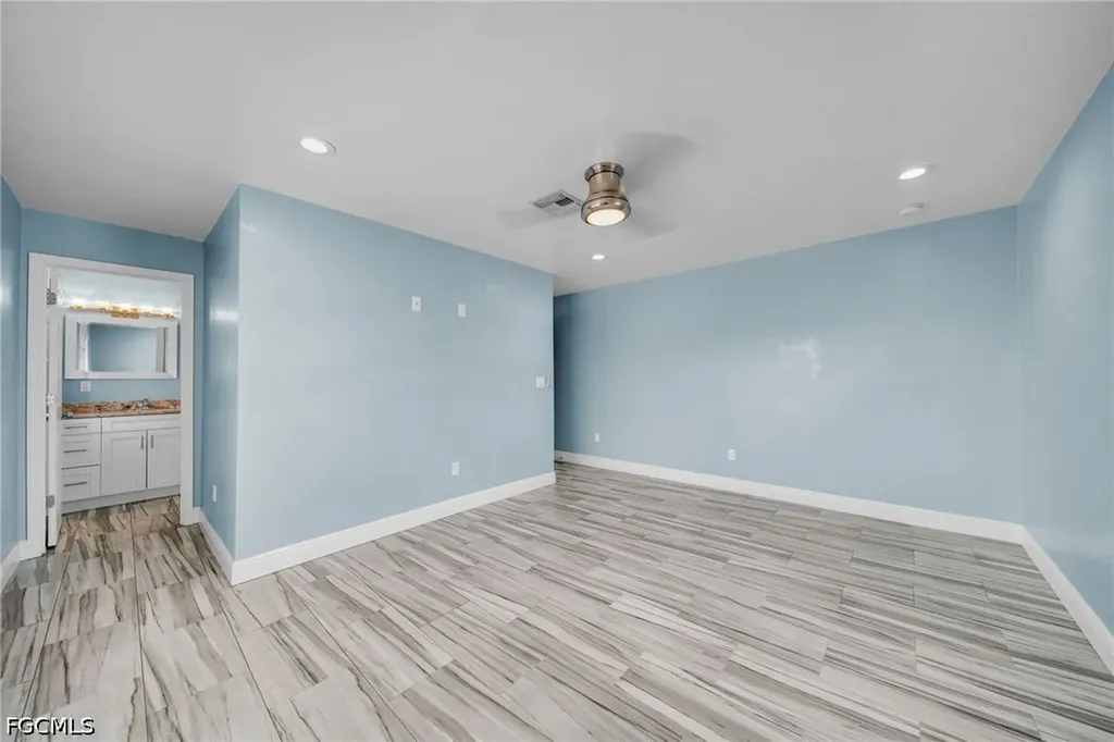 15 Willow Street Lehigh Acres FL 33936