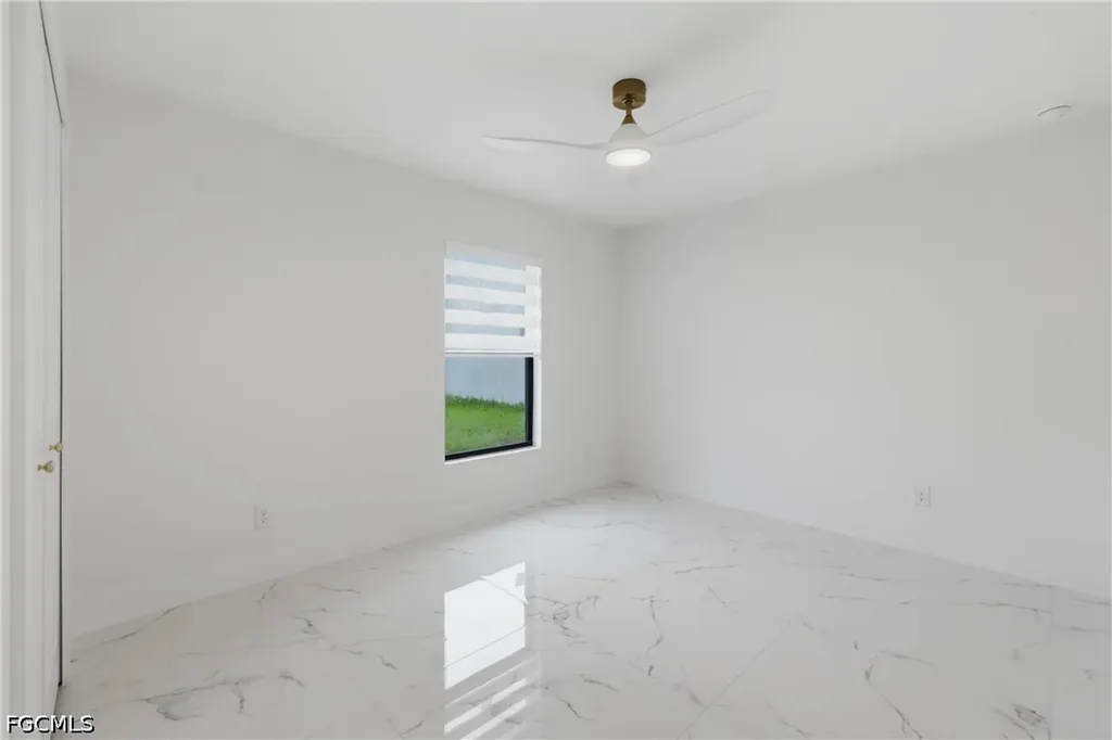 2201 NE 10th Place Cape Coral FL 33909