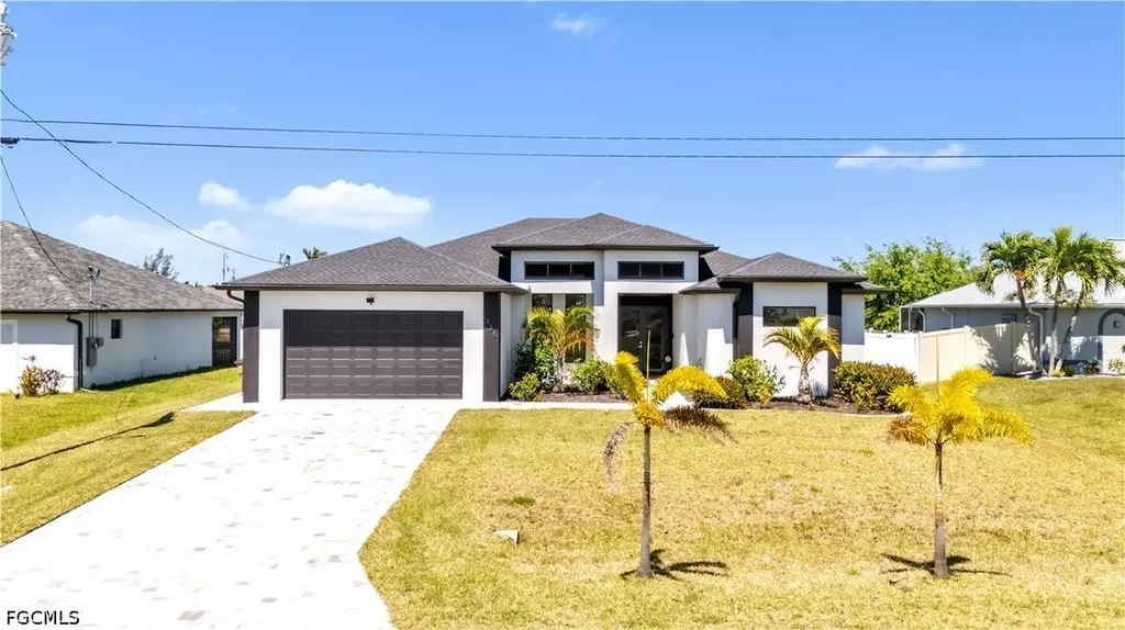 325 SW 21st Lane Cape Coral FL 33991