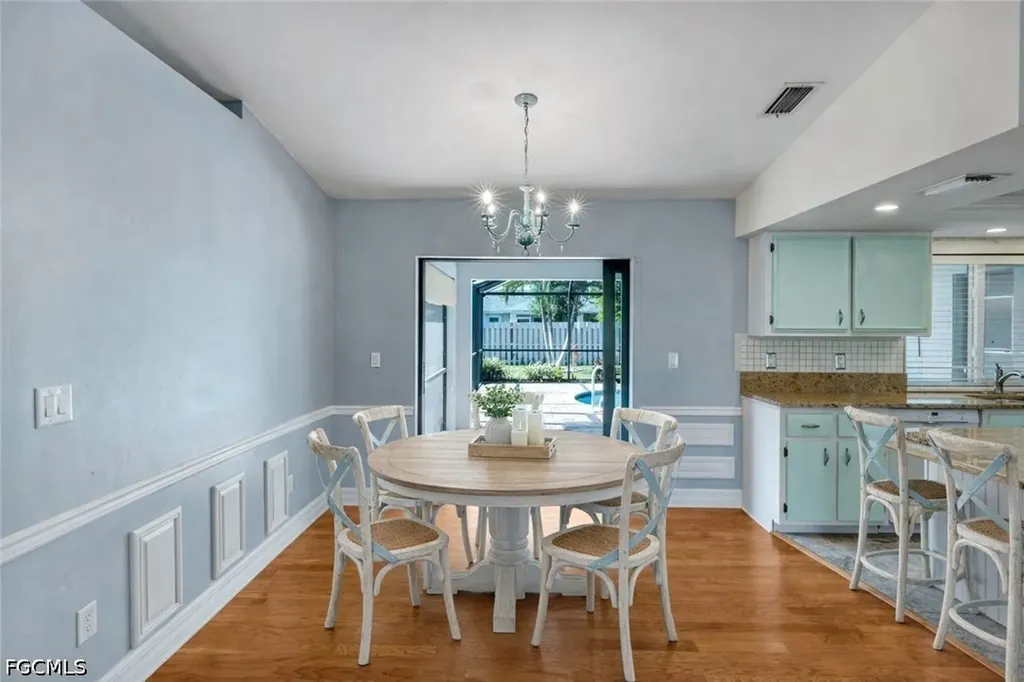 322 SE 17th Street Cape Coral FL 33990