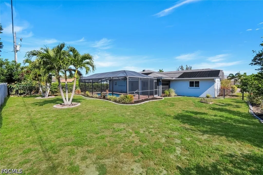 322 SE 17th Street Cape Coral FL 33990
