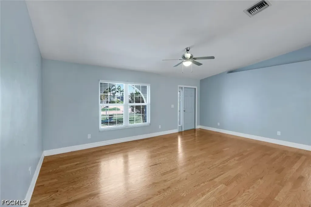 322 SE 17th Street Cape Coral FL 33990
