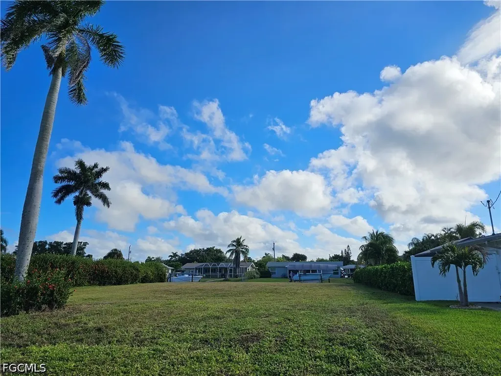 5275 Tiffany Court Cape Coral FL 33904