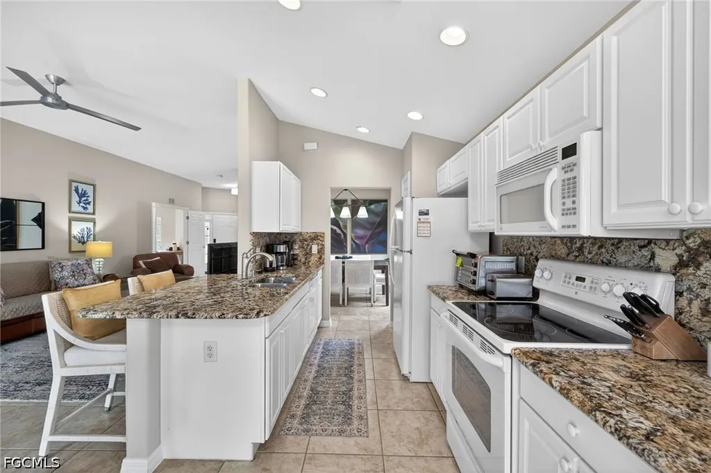 10082 Oakhurst Way Fort Myers FL 33913