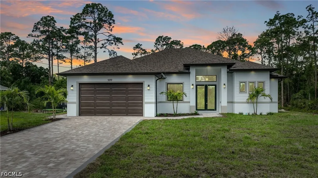 1019 Henry Avenue Lehigh Acres FL 33972