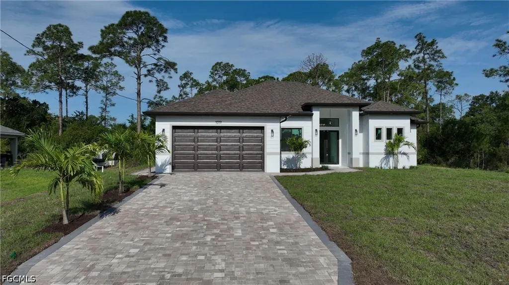 1019 Henry Avenue Lehigh Acres FL 33972