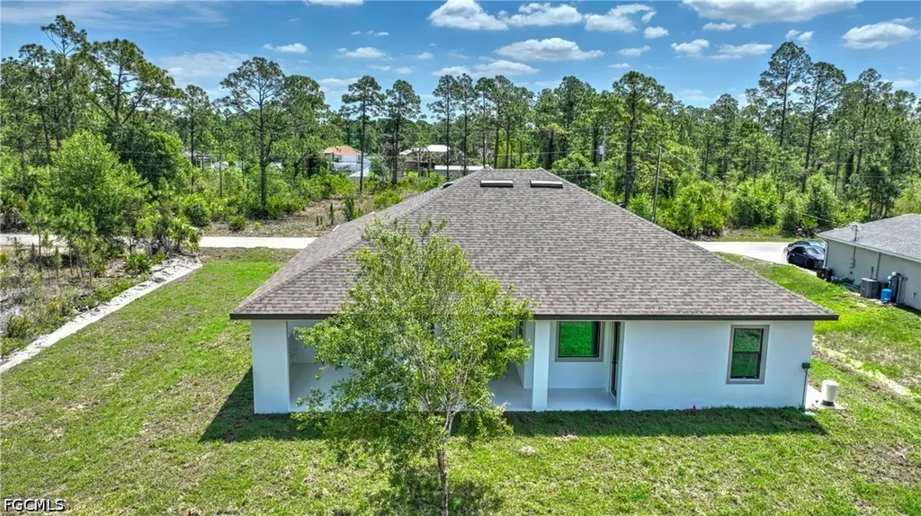 1019 Henry Avenue Lehigh Acres FL 33972