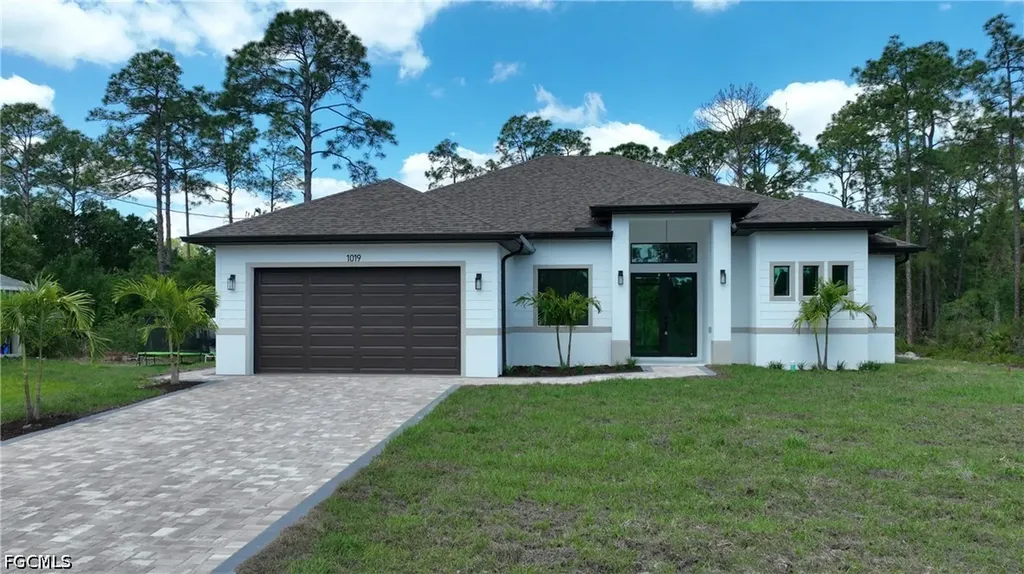 1019 Henry Avenue Lehigh Acres FL 33972