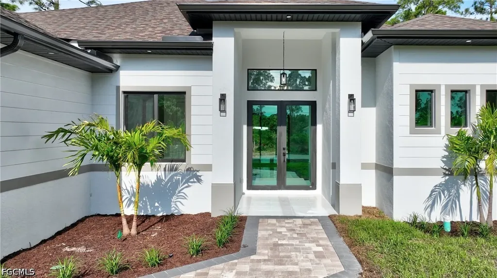 1019 Henry Avenue Lehigh Acres FL 33972