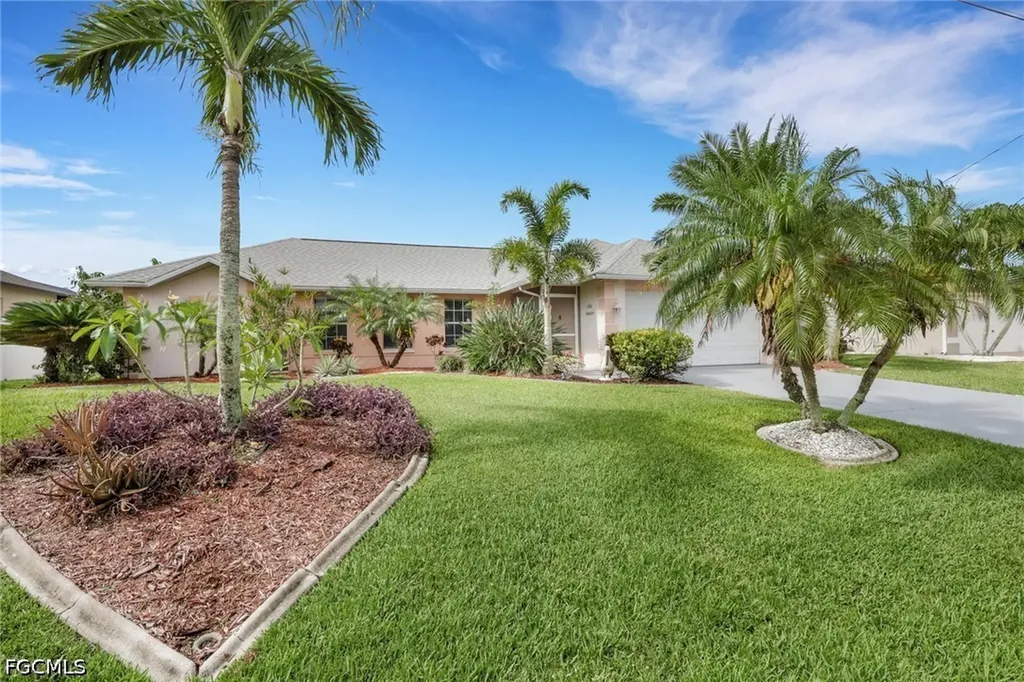 2302 SW 27th Terrace Cape Coral FL 33914