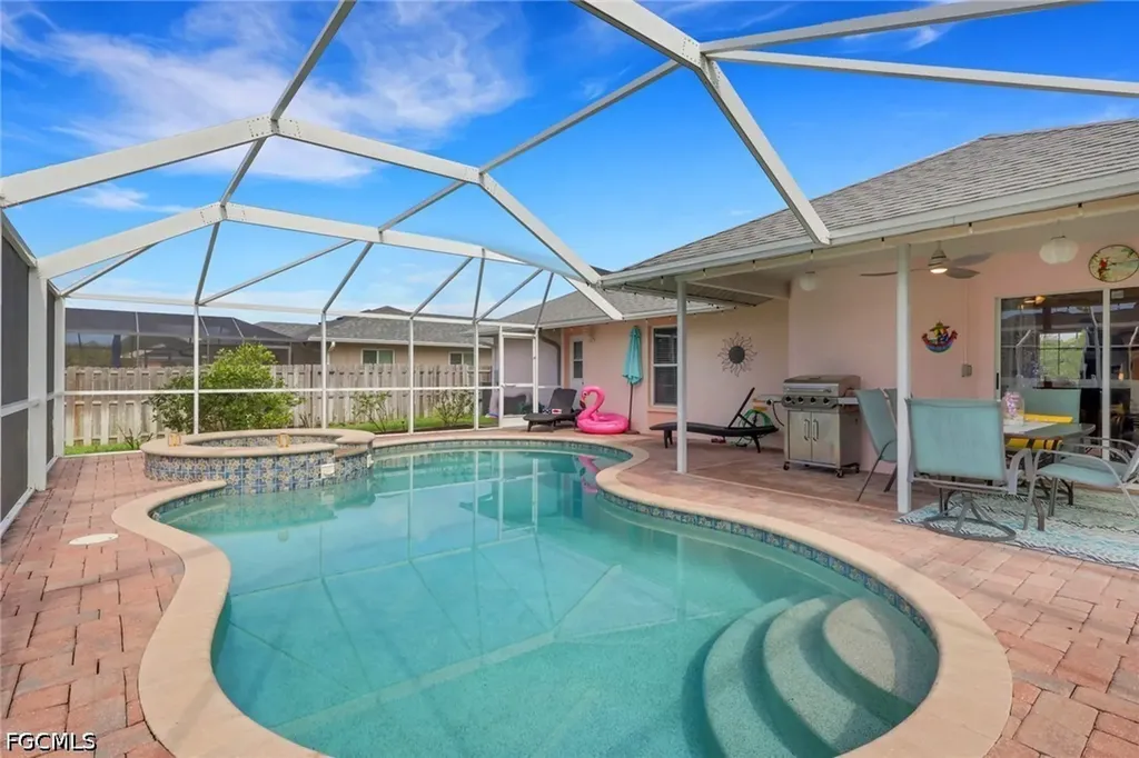 2302 SW 27th Terrace Cape Coral FL 33914
