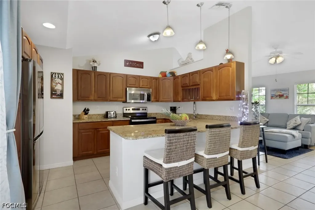 2302 SW 27th Terrace Cape Coral FL 33914
