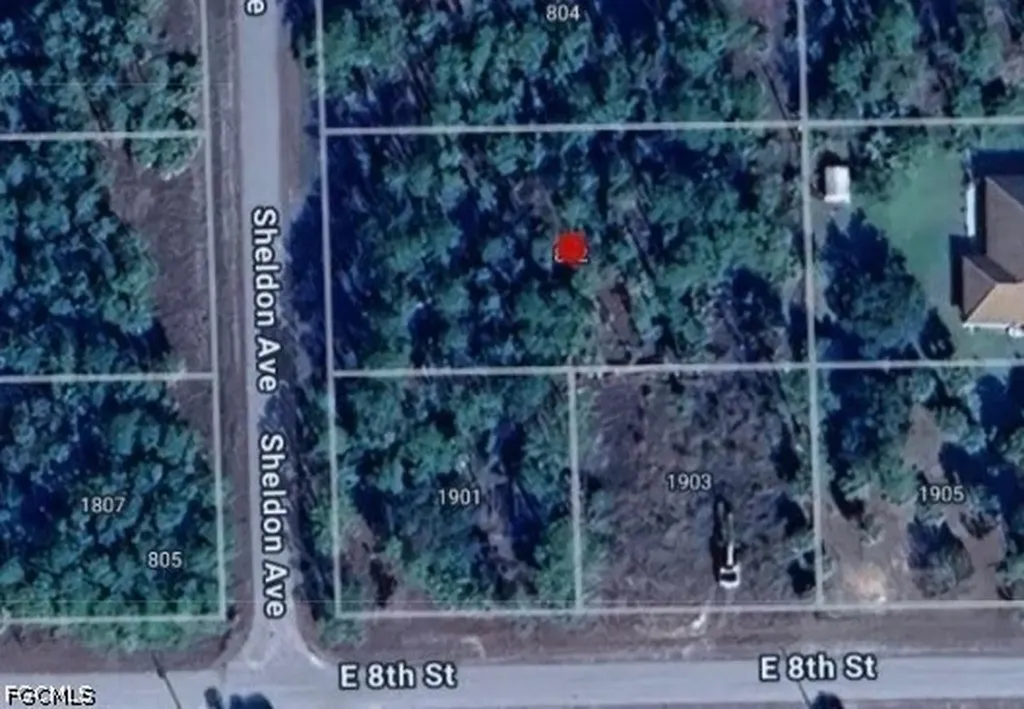 802 Sheldon Avenue Lehigh Acres FL 33936