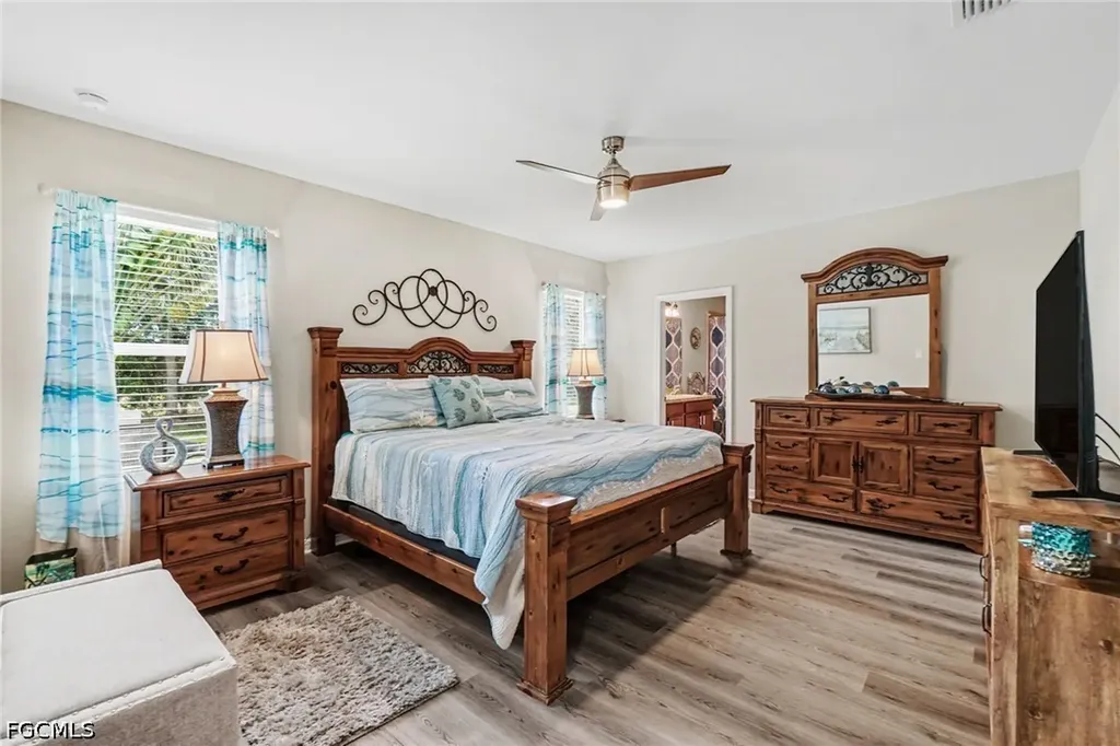2132 Pigeon Plum Way North Fort Myers FL 33917
