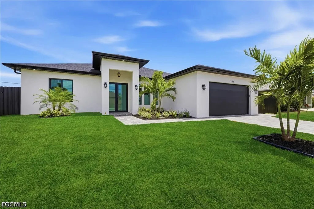 3303 SW 12th Avenue Cape Coral FL 33914