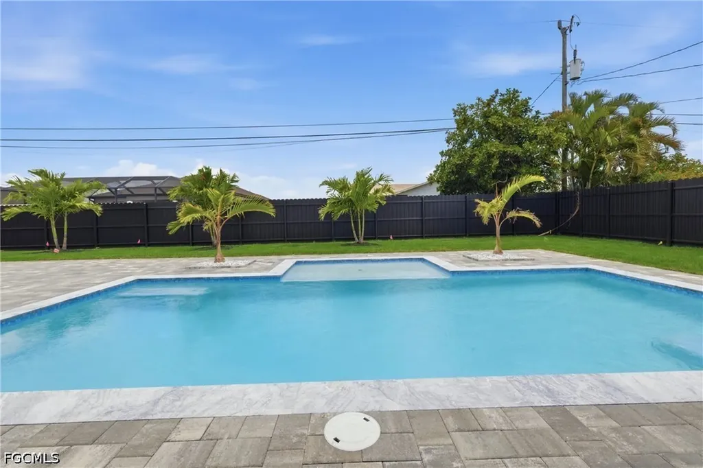 3303 SW 12th Avenue Cape Coral FL 33914