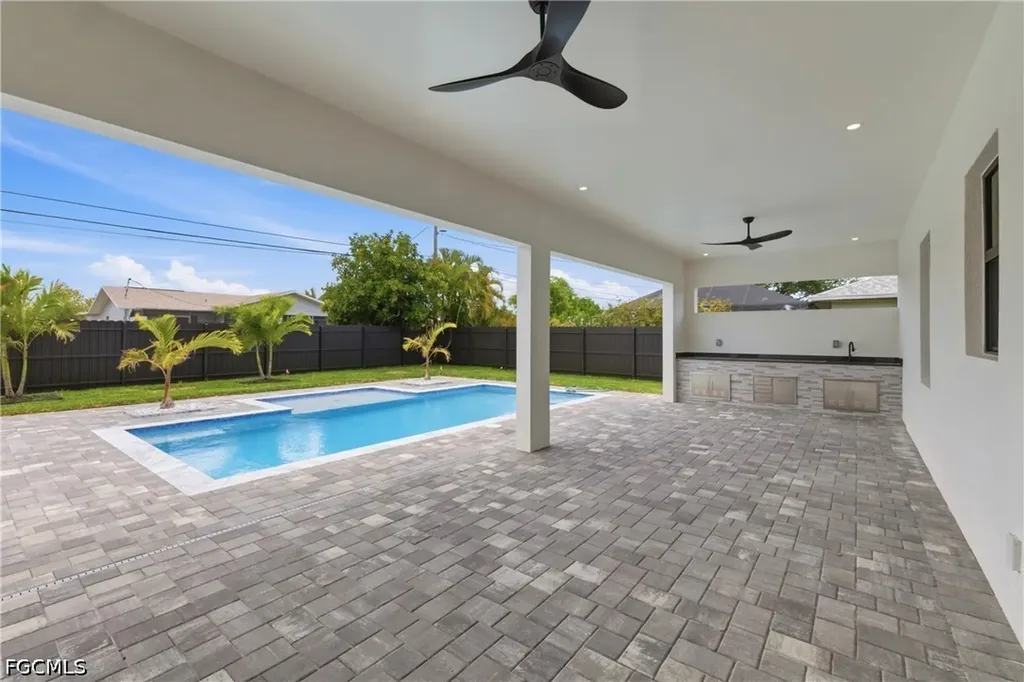 3303 SW 12th Avenue Cape Coral FL 33914