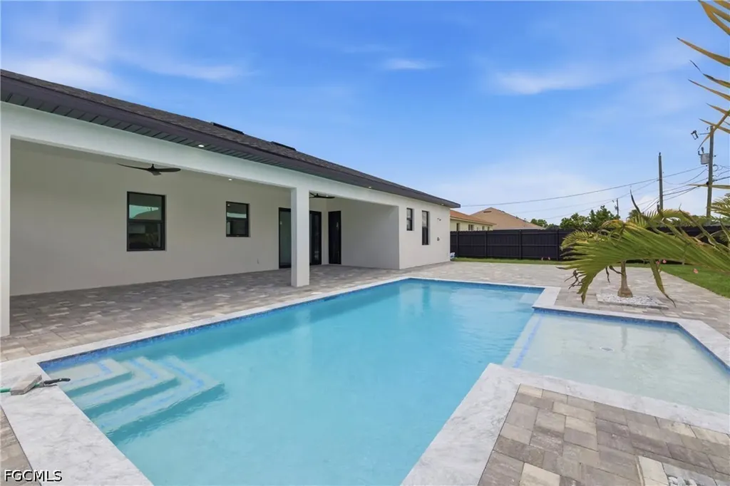 3303 SW 12th Avenue Cape Coral FL 33914