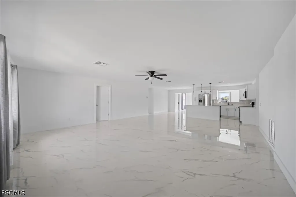 14 Richmond Avenue N Lehigh Acres FL 33936