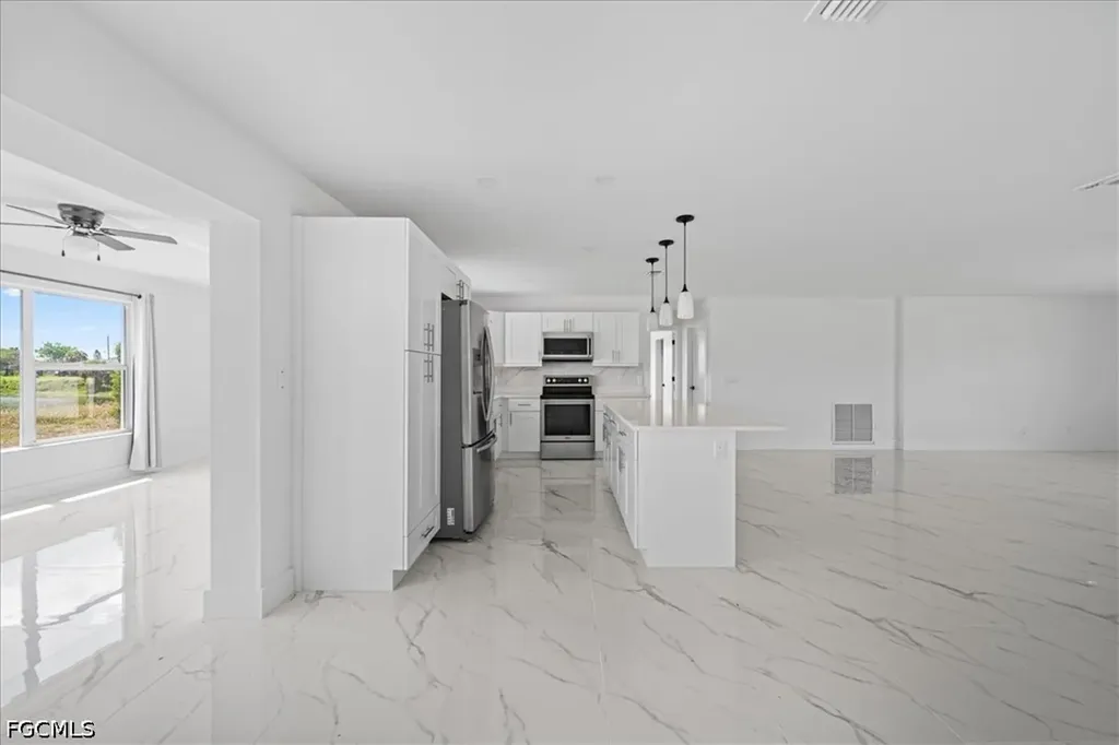 14 Richmond Avenue N Lehigh Acres FL 33936