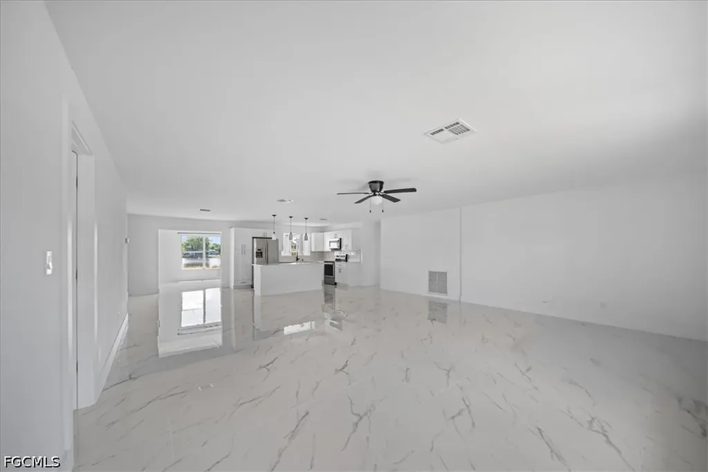 14 Richmond Avenue N Lehigh Acres FL 33936