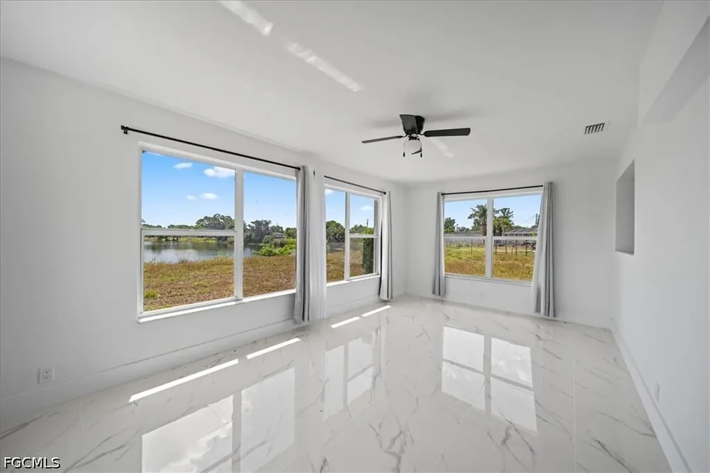 14 Richmond Avenue N Lehigh Acres FL 33936