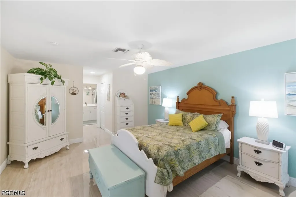 3325 SW 26th Place Cape Coral FL 33914