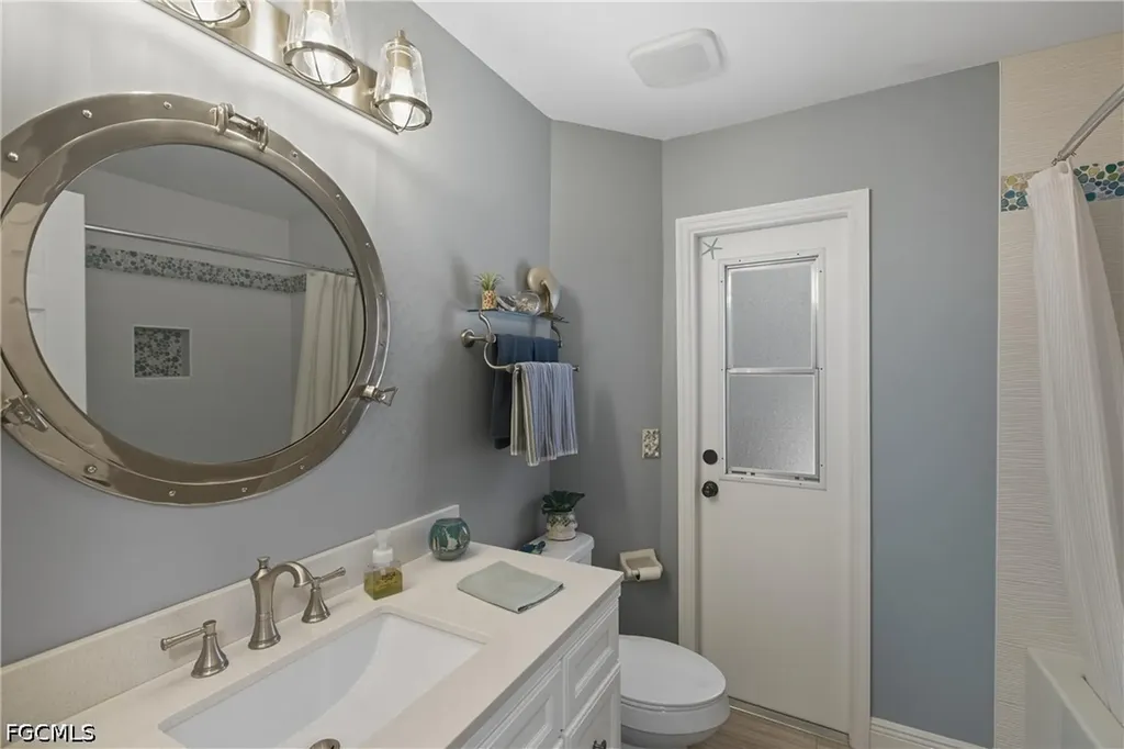 3325 SW 26th Place Cape Coral FL 33914