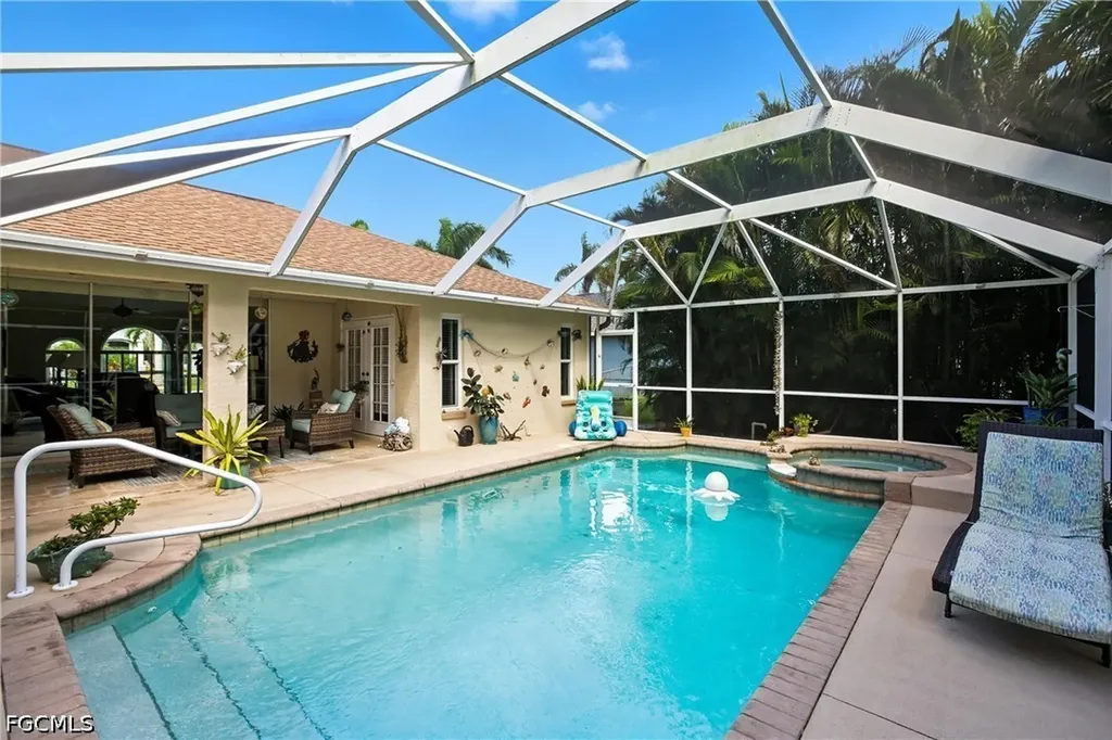 3325 SW 26th Place Cape Coral FL 33914
