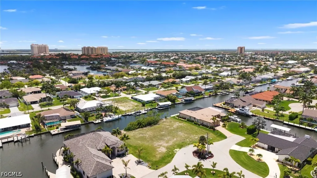 5347 SW 11th Avenue Cape Coral FL 33914