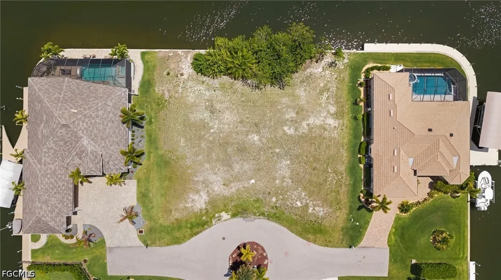 5347 SW 11th Avenue Cape Coral FL 33914
