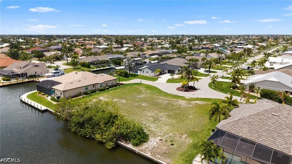 5347 SW 11th Avenue Cape Coral FL 33914