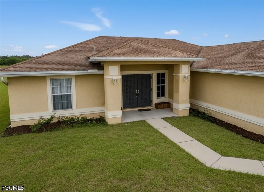 7018 Pilgrim Court Labelle FL 33935