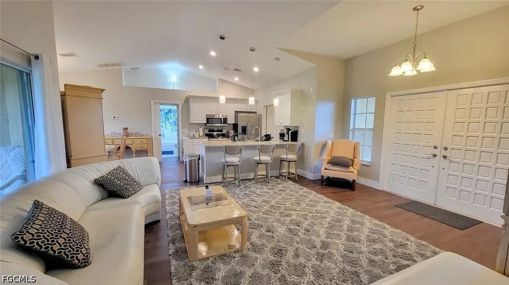 7018 Pilgrim Court Labelle FL 33935