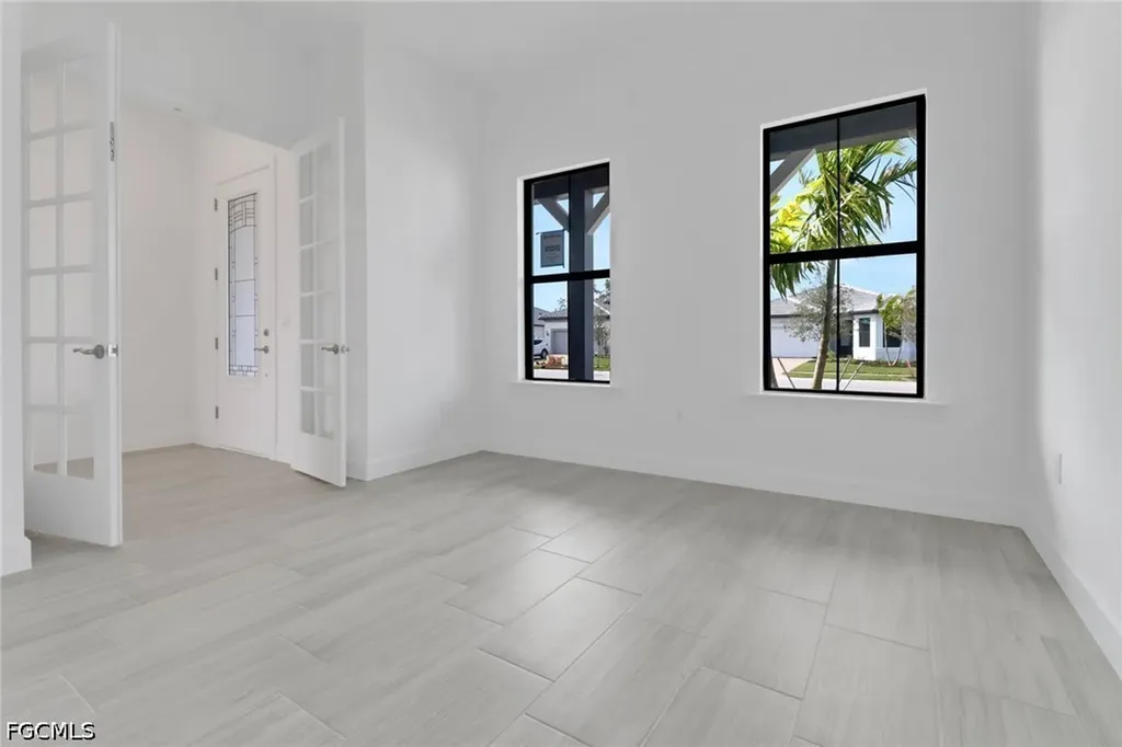 1856 Terreno Boulevard Naples FL 34120