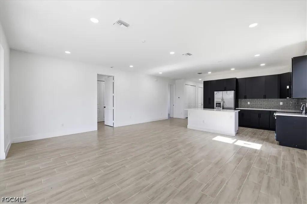 136 Lomas Road Rotonda West FL 33947