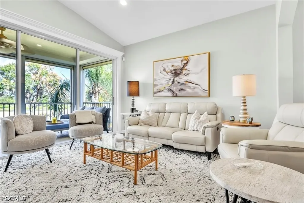 3000 Meandering Way Fort Myers FL 33905