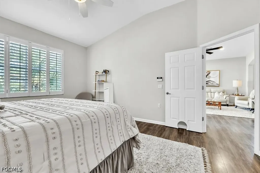 3000 Meandering Way Fort Myers FL 33905