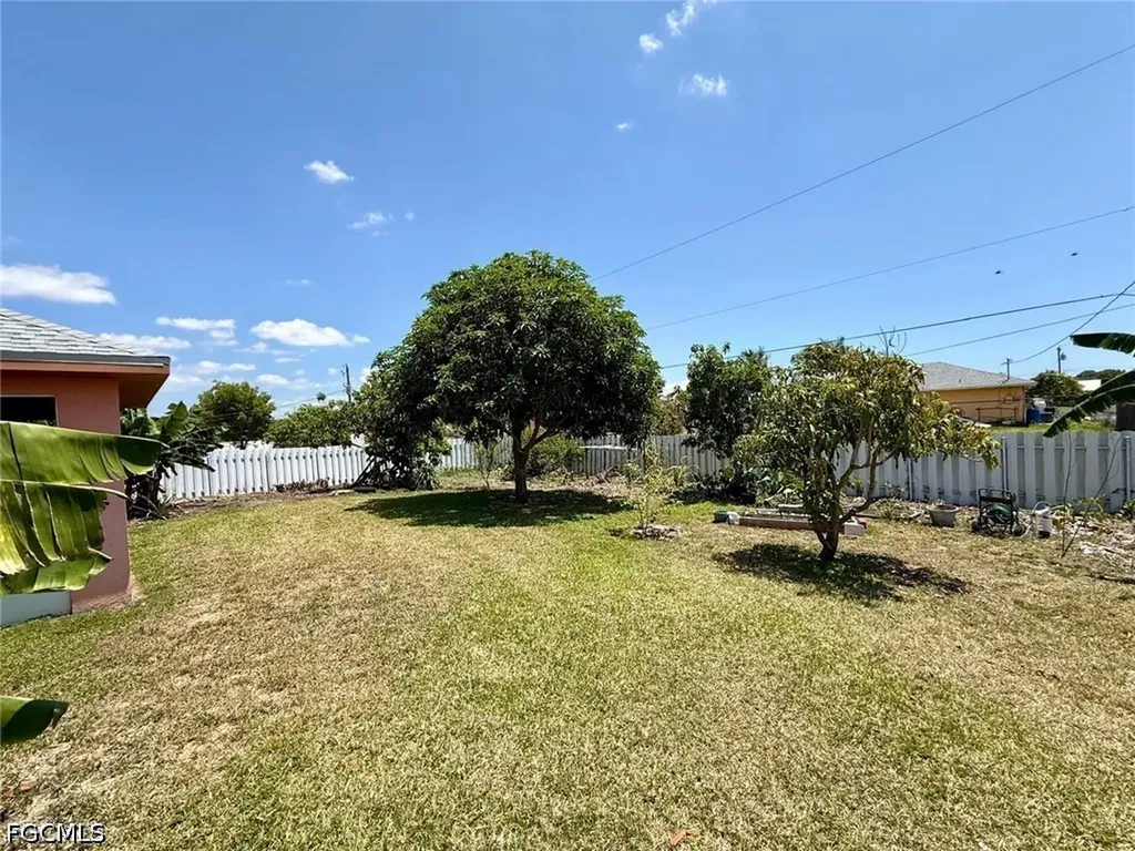 4515 7th Street W Lehigh Acres FL 33971