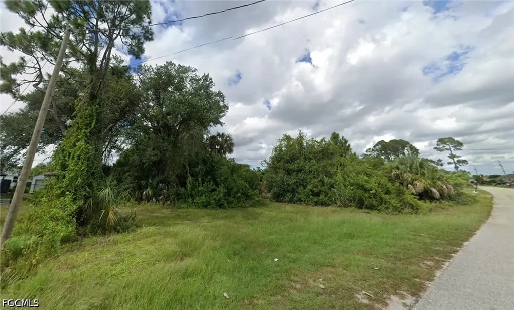 3718 NE 16th Avenue Cape Coral FL 33909