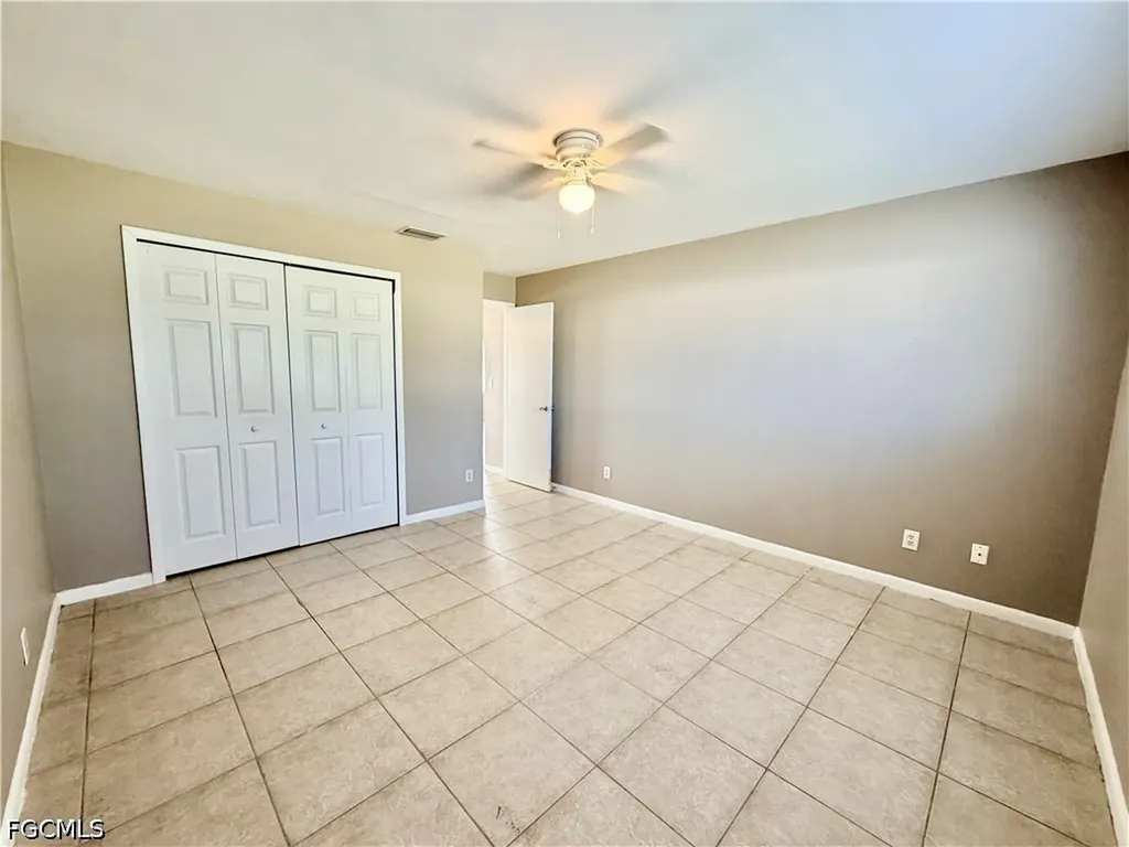 1714 SW 15th Place Cape Coral FL 33991