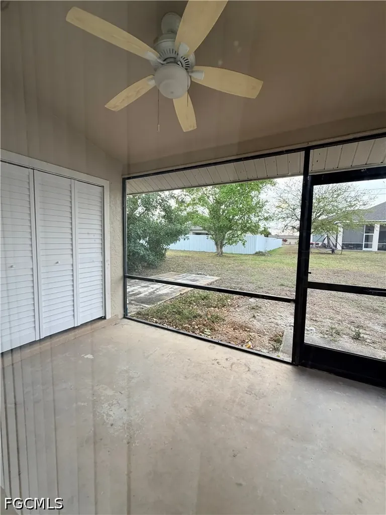 1714 SW 15th Place Cape Coral FL 33991