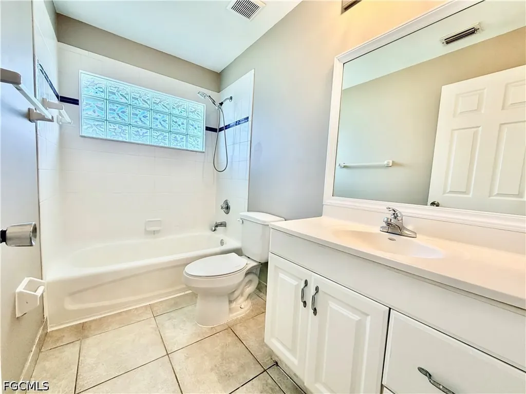 1714 SW 15th Place Cape Coral FL 33991