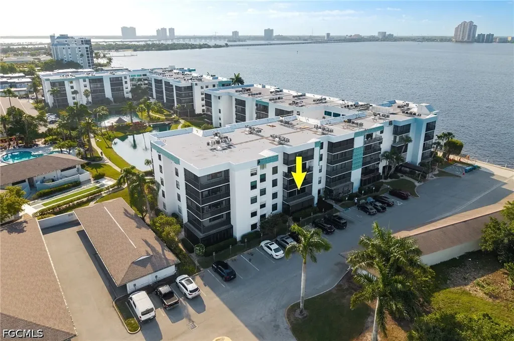 3490 N Key Drive North Fort Myers FL 33903
