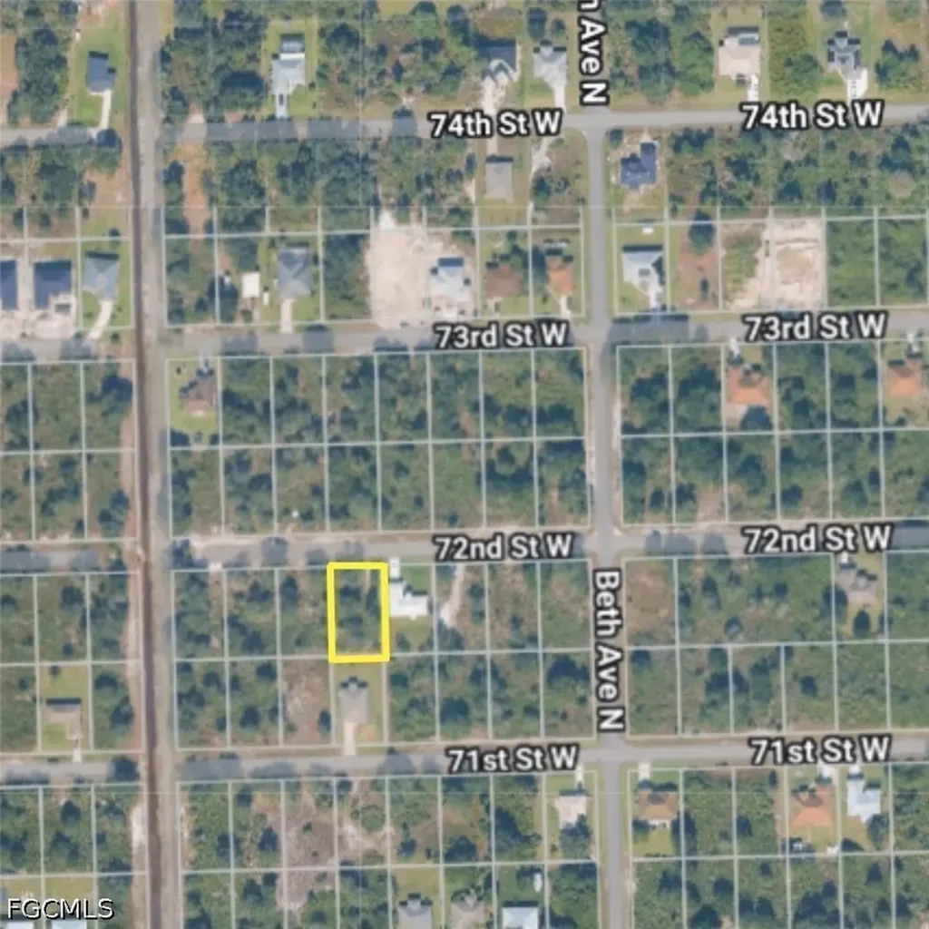 2521 72nd Street W Lehigh Acres FL 33971