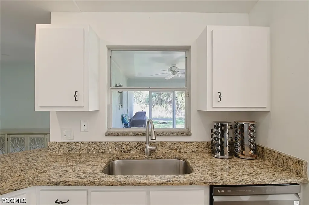 11407 Rabun Gap Drive North Fort Myers FL 33917