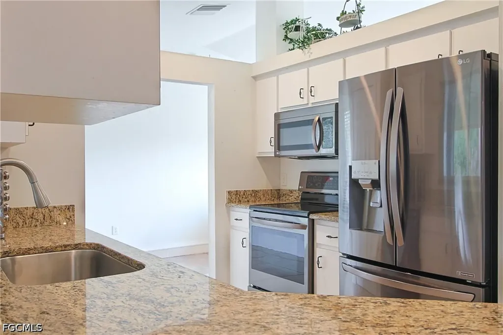11407 Rabun Gap Drive North Fort Myers FL 33917
